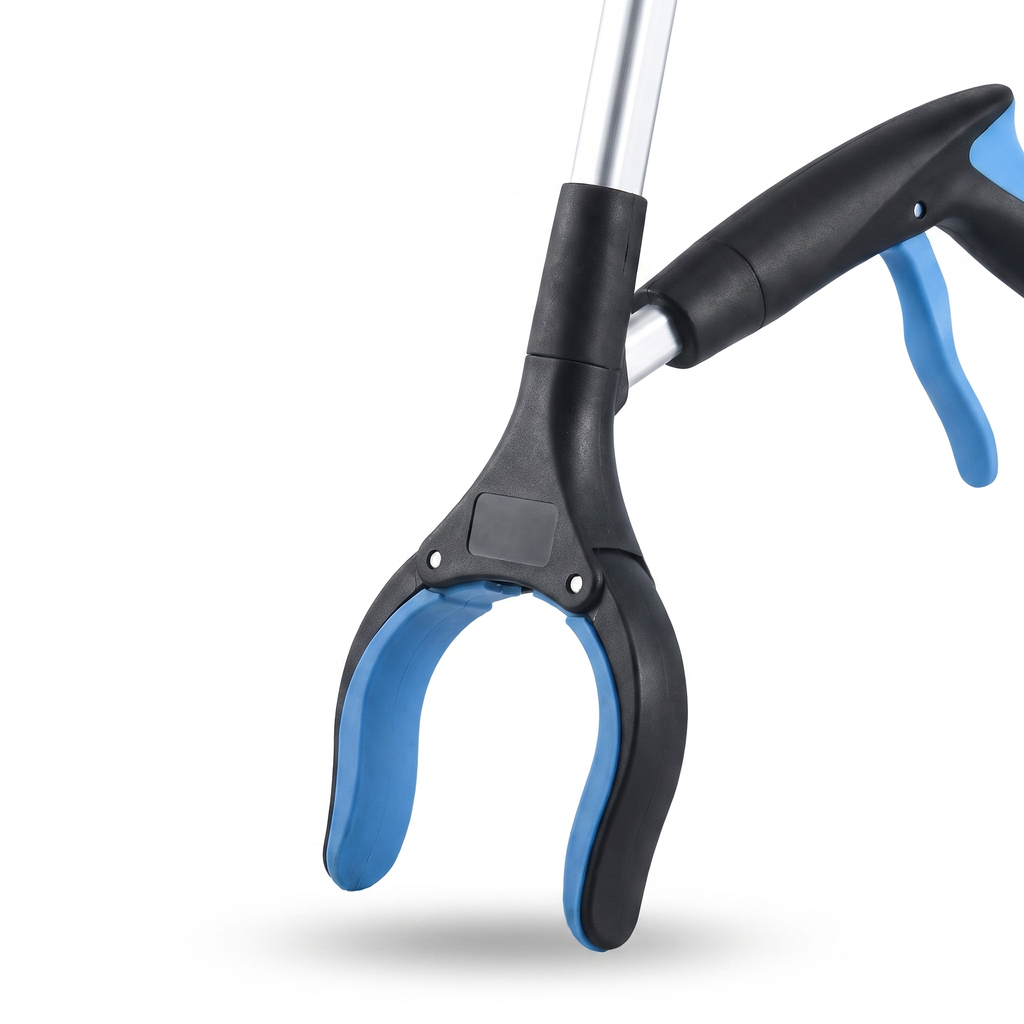 Foldable Reacher Grabber Tool, close-up of the rubber gripping jaws